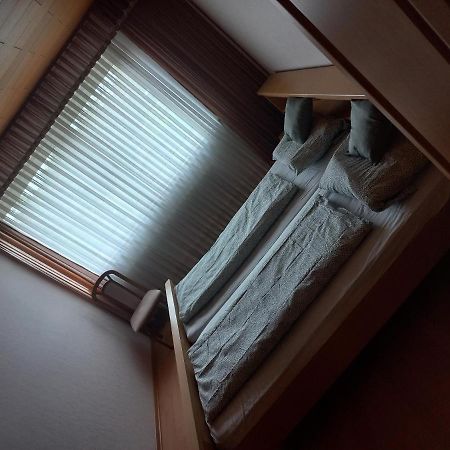 Hoteliving Duesseldorf Airport Ratingen Esterno foto